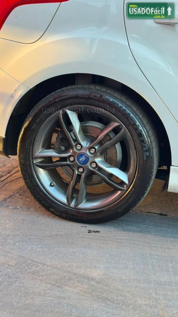 FORD Focus 2.0 Automático Flex 2013/2014 — foto 7 de 11