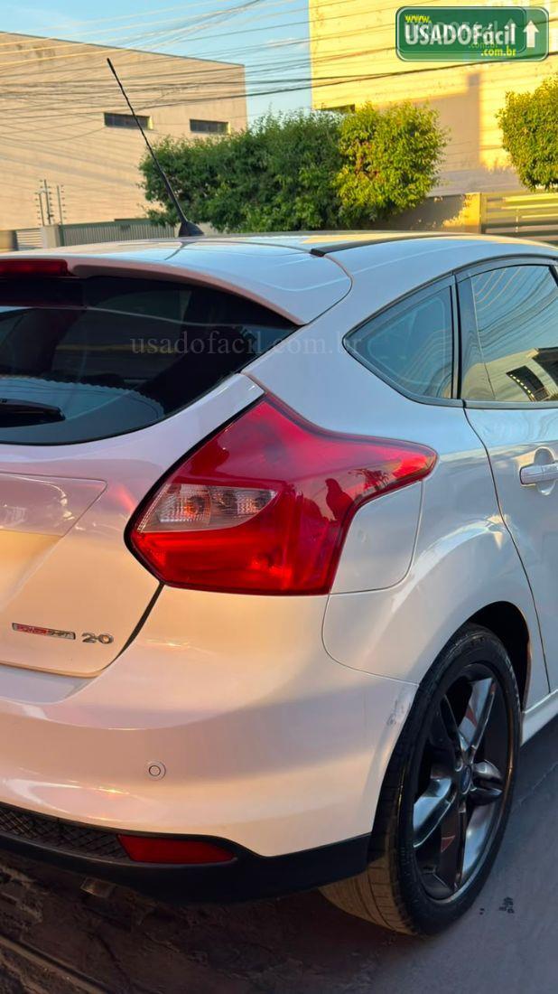 FORD Focus 2.0 Automático Flex 2013/2014 — foto 8 de 11