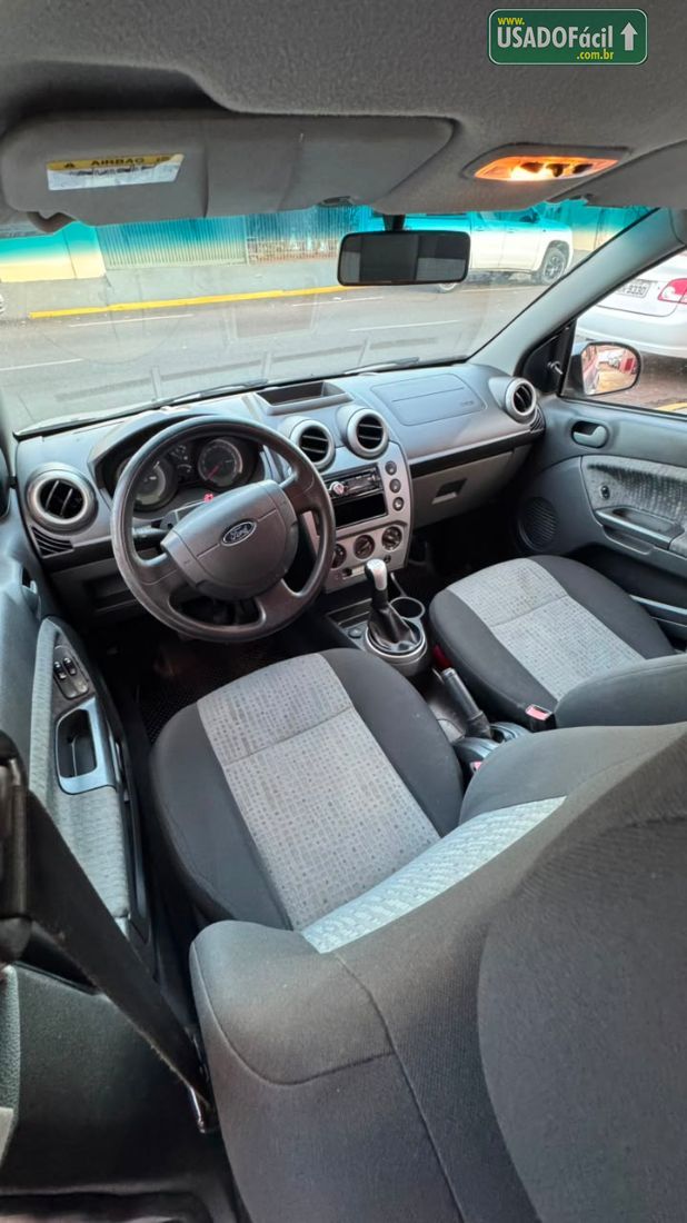 Ford Fiesta Sedan 1.6 Flex 2012/2013 — foto 2 de 10
