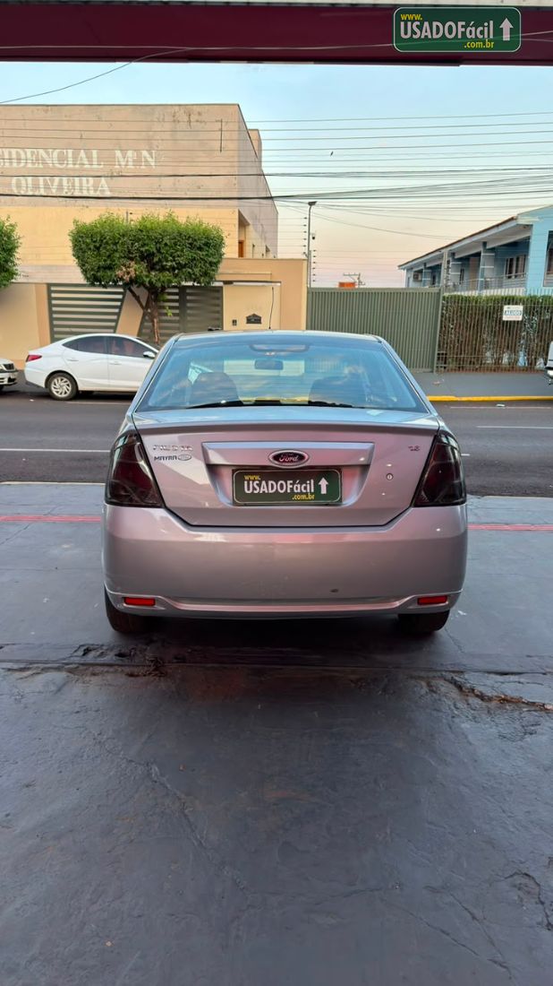 Ford Fiesta Sedan 1.6 Flex 2012/2013 — foto 9 de 10