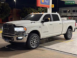 RAM Ram 3500 Limited Longhorn CD 6.7 Turbo Diesel