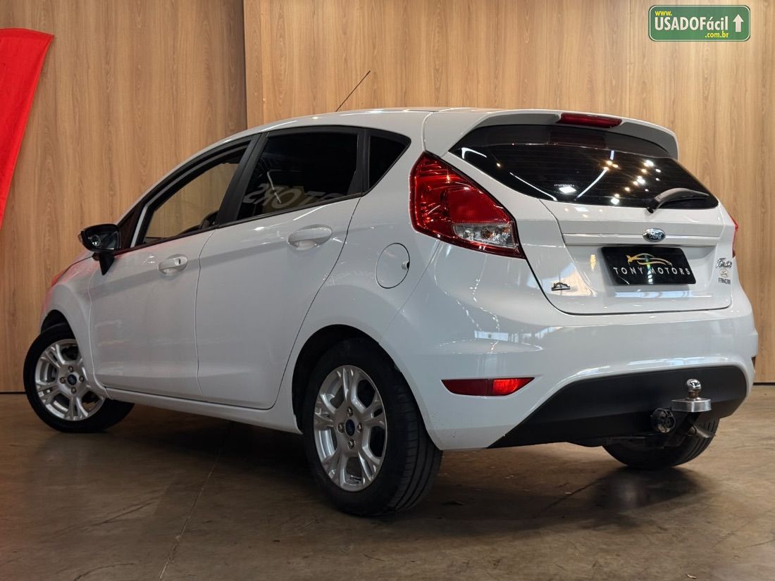 Ford Fiesta Hatch 1.5 Mecânico 5P Flex 2014/2015 — foto 10 de 10
