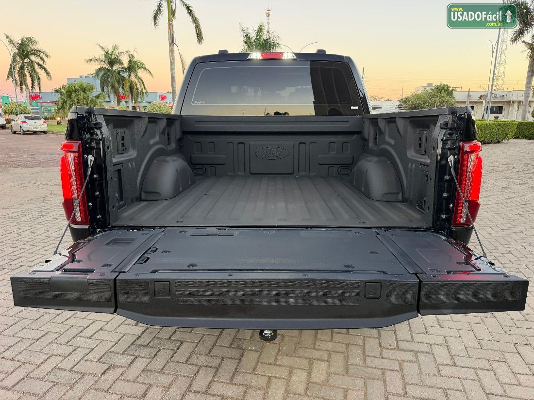 Ford F-150 Lariat 4x4 5.0 V8 2024/2024 — foto 13 de 15