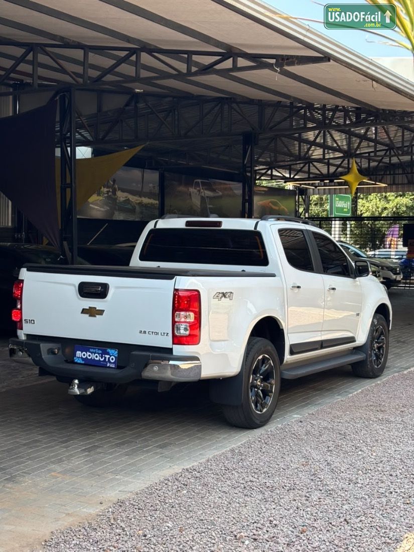 CHEVROLET/GM S10 LTZ CD 2.8 4x4 TDI Automático Diesel 2022/2023 — foto 8 de 14