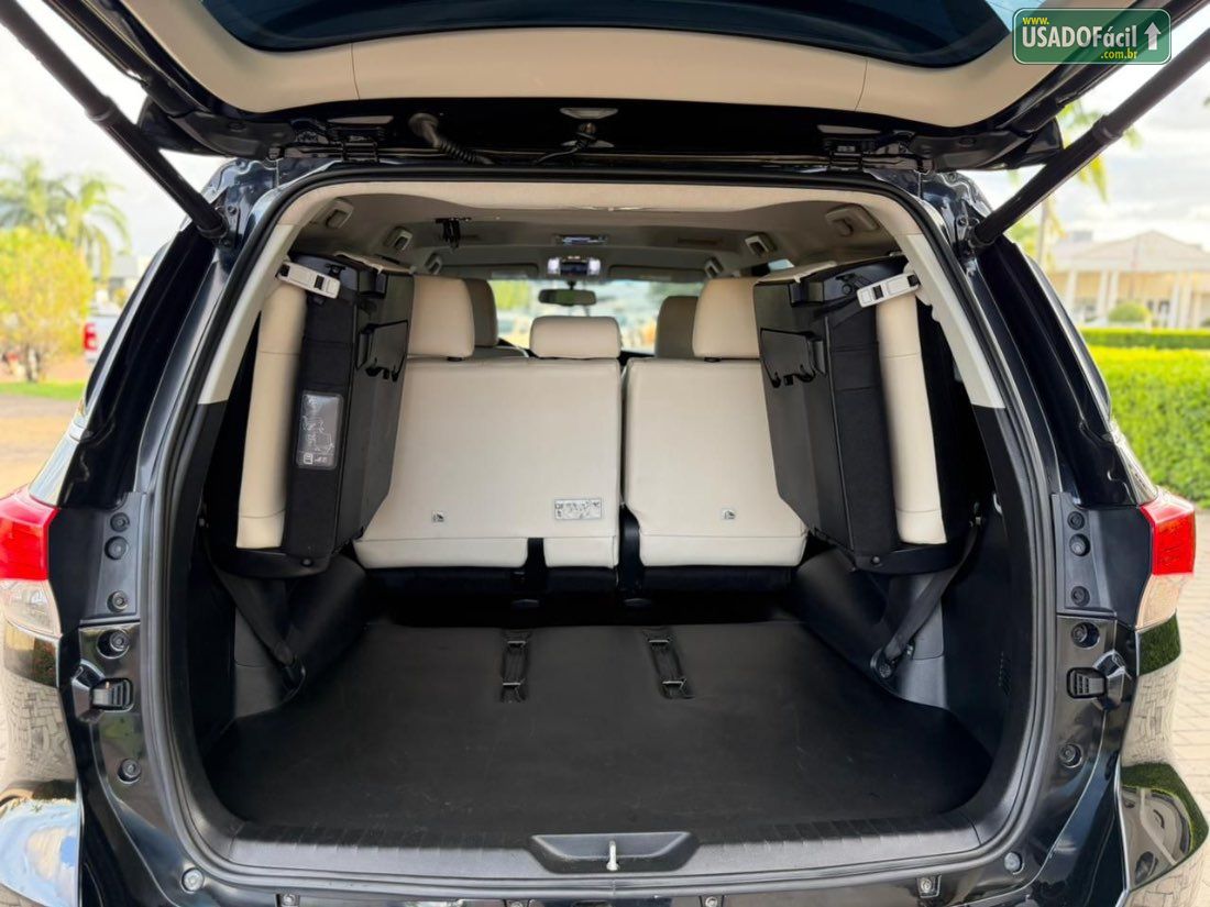 Toyota Hilux SW4 SRX Diamond 2.8 4x4 turbo Automático Diesel 2019/2020 — foto 10 de 10