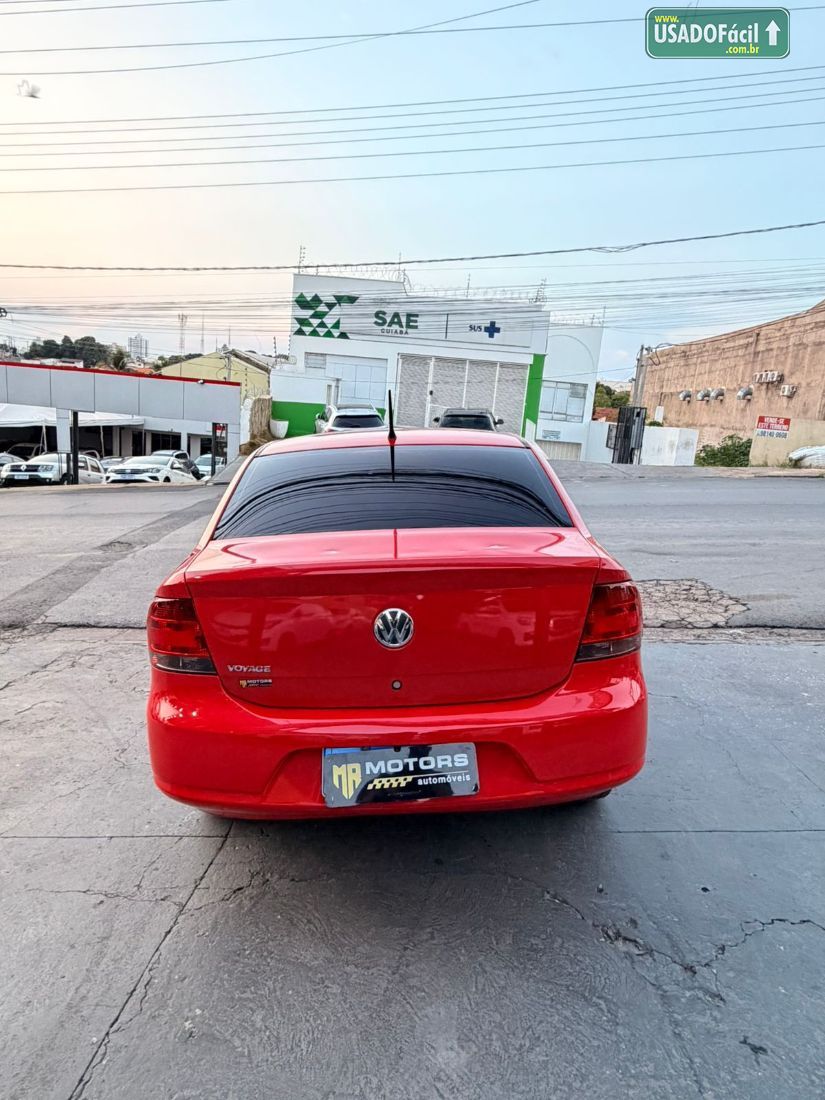 Volkswagen Voyage 1.0 Total Flex 2011/2012 — foto 4 de 8