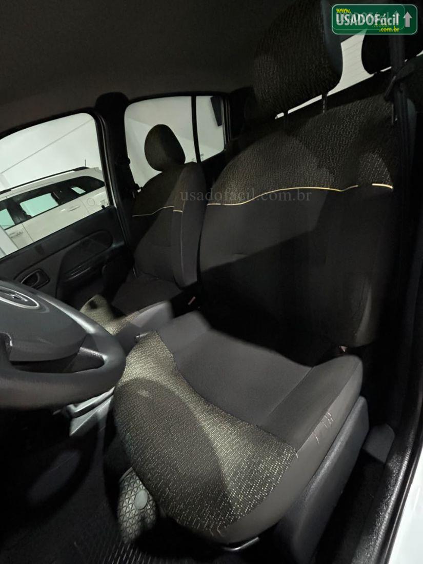 RENAULT Clio Expression 1.0 5P 2013/2014 — foto 12 de 20
