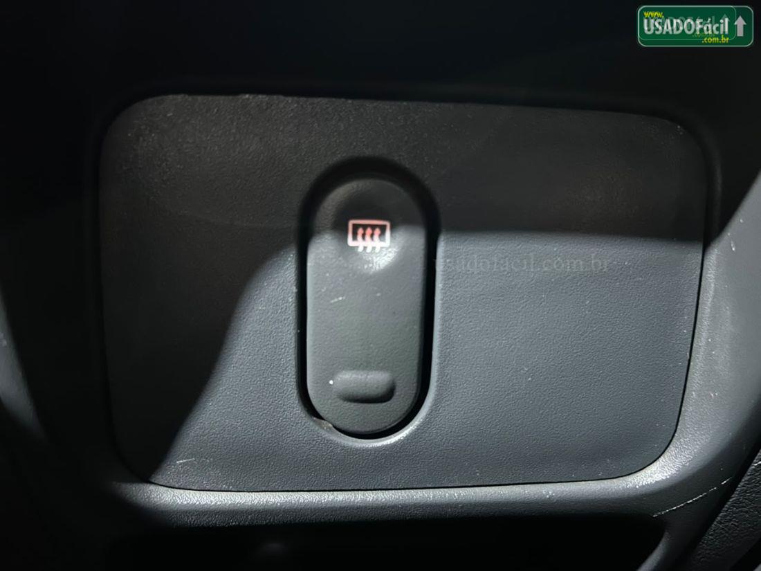 RENAULT Clio Expression 1.0 5P 2013/2014 — foto 18 de 20