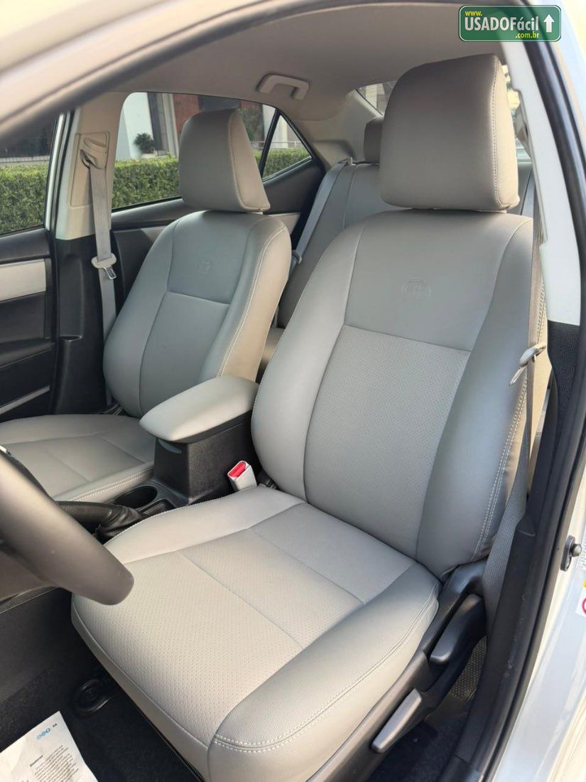 Toyota Corolla GLi 1.8 Automático Flex 2016/2017 — foto 15 de 16