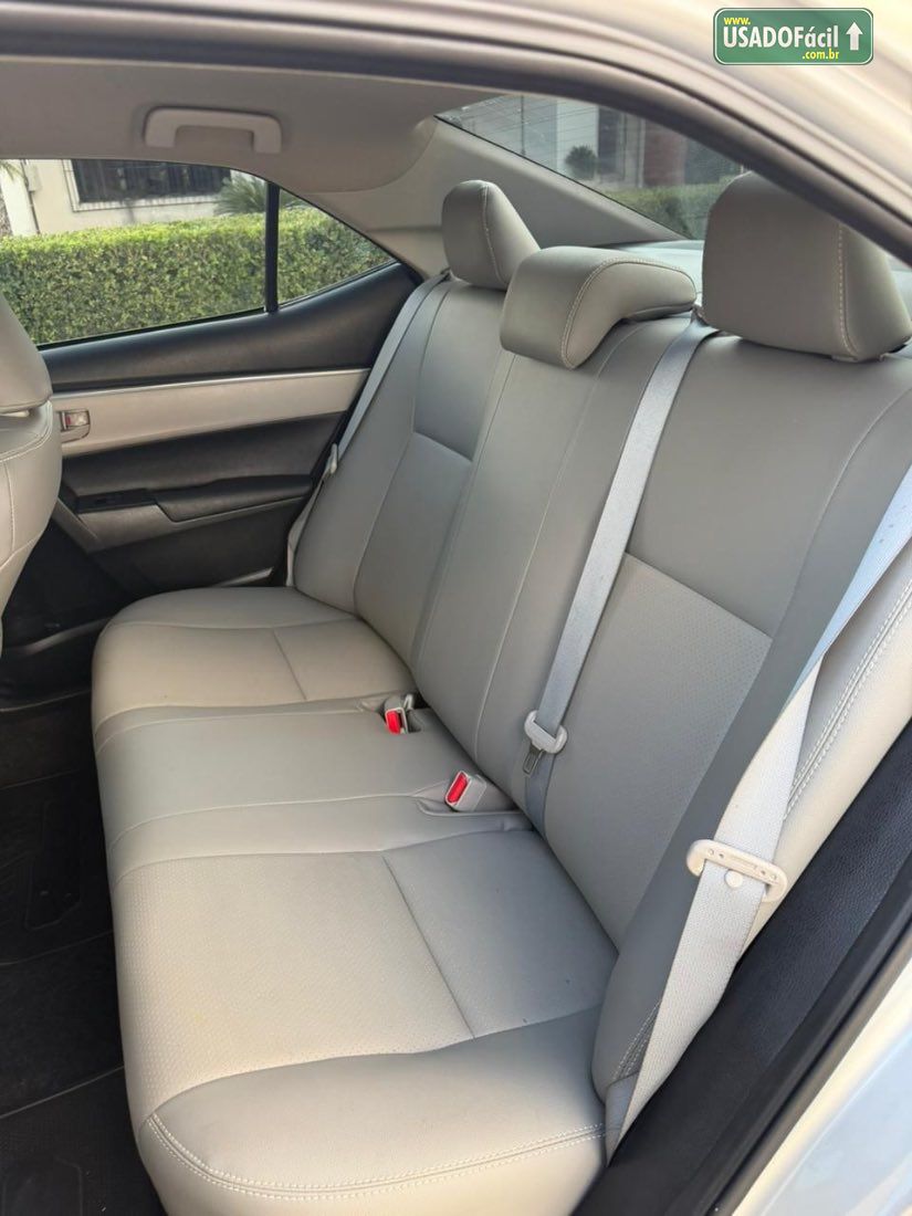 Toyota Corolla GLi 1.8 Automático Flex 2016/2017 — foto 9 de 16
