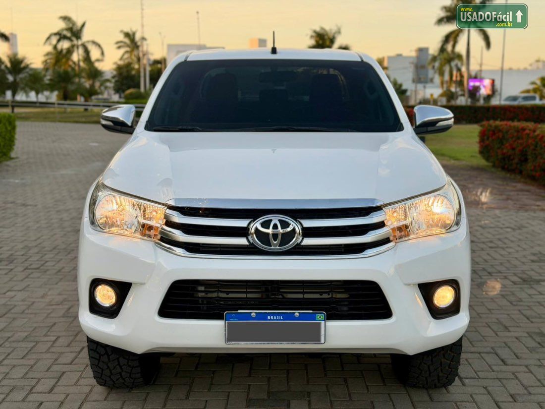 Toyota Hilux SRV CD 2.8 4x4 TDI Automático Diesel 2016/2017 — foto 3 de 16