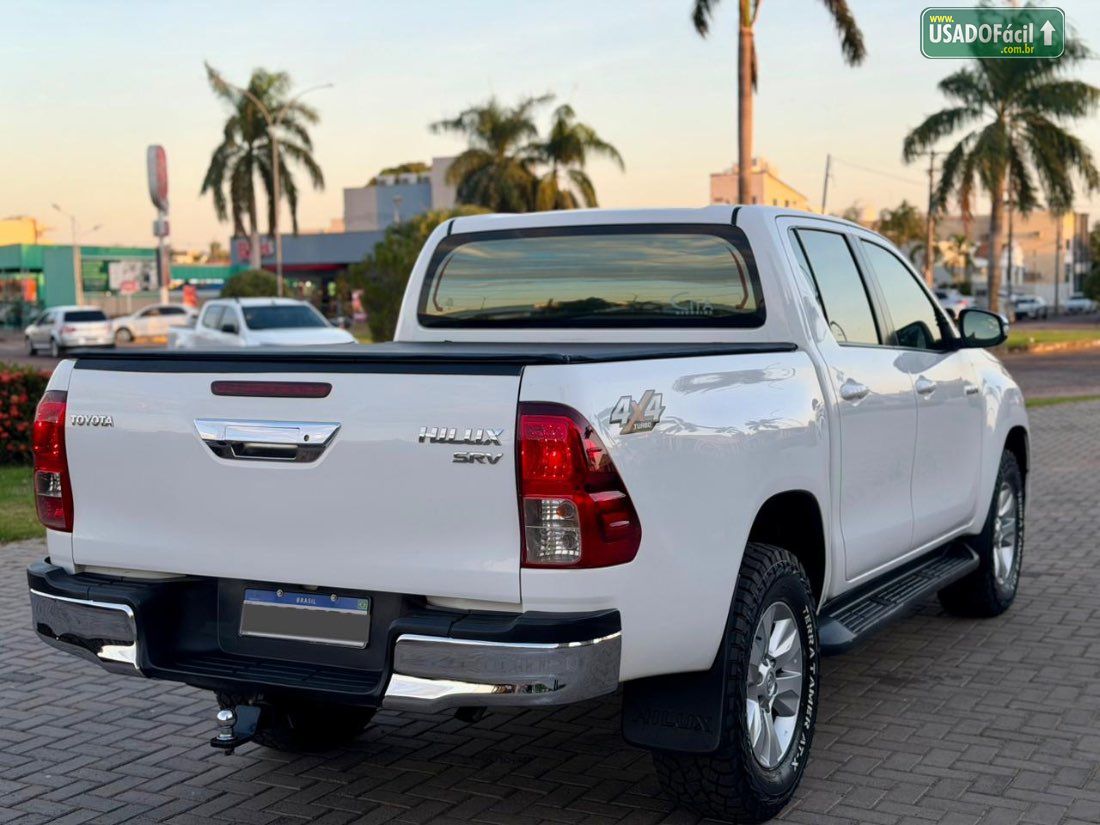 Toyota Hilux SRV CD 2.8 4x4 TDI Automático Diesel 2016/2017 — foto 5 de 16