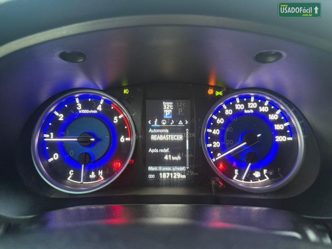Toyota Hilux SRV CD 2.8 4x4 TDI Automático Diesel 2016/2017 — foto 7 de 16
