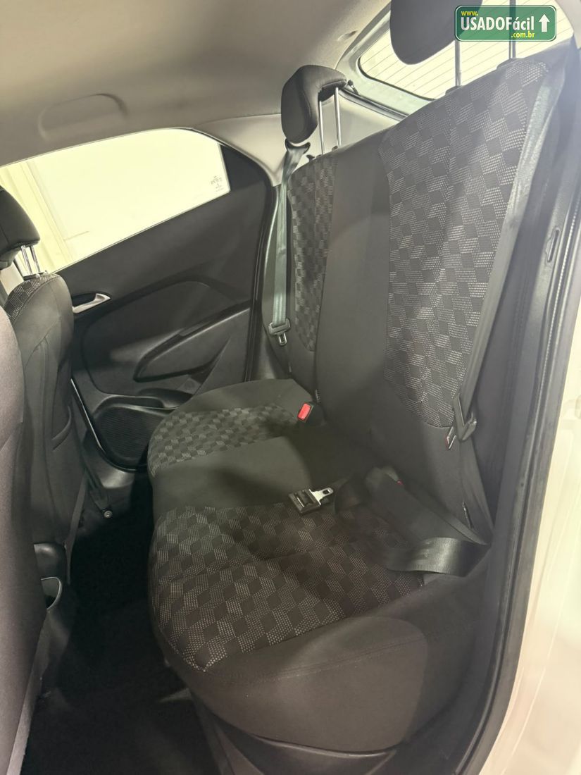 Hyundai HB20 Hatch Comfort Plus 1.6 Automático Flex 2017/2017 — foto 10 de 14