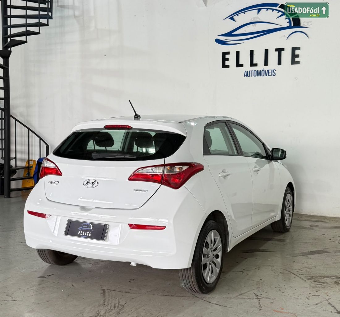 Hyundai HB20 Hatch Comfort Plus 1.6 Automático Flex 2017/2017 — foto 8 de 14