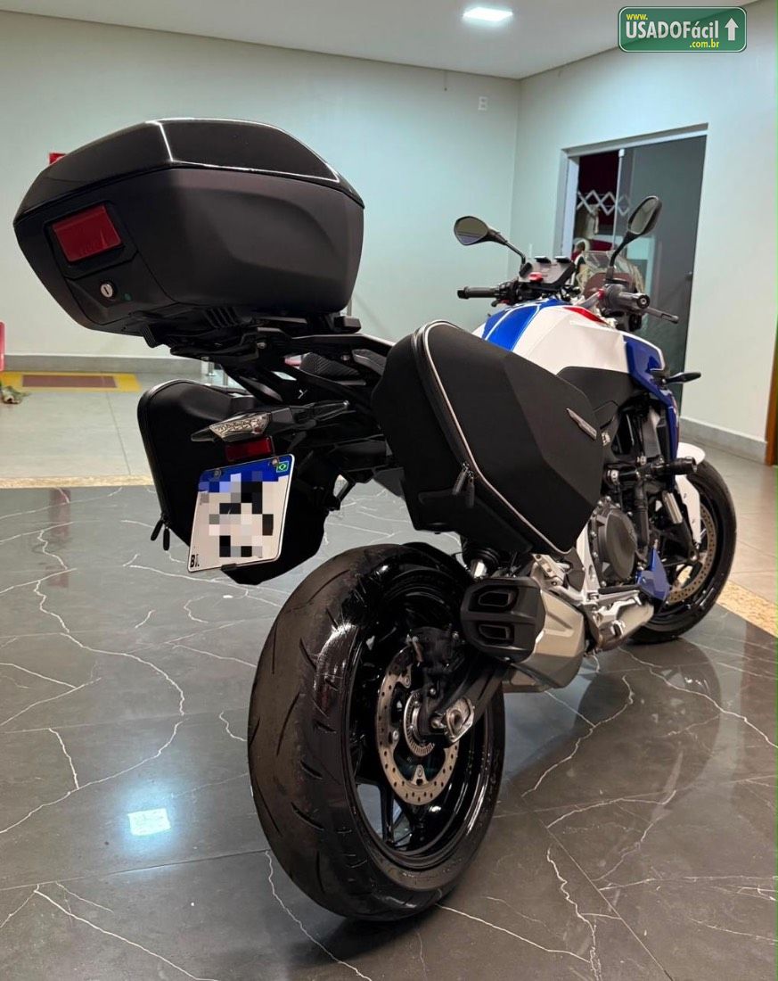 BMW BMW F 900 R Sport Plus 2024/2024 — foto 4 de 18