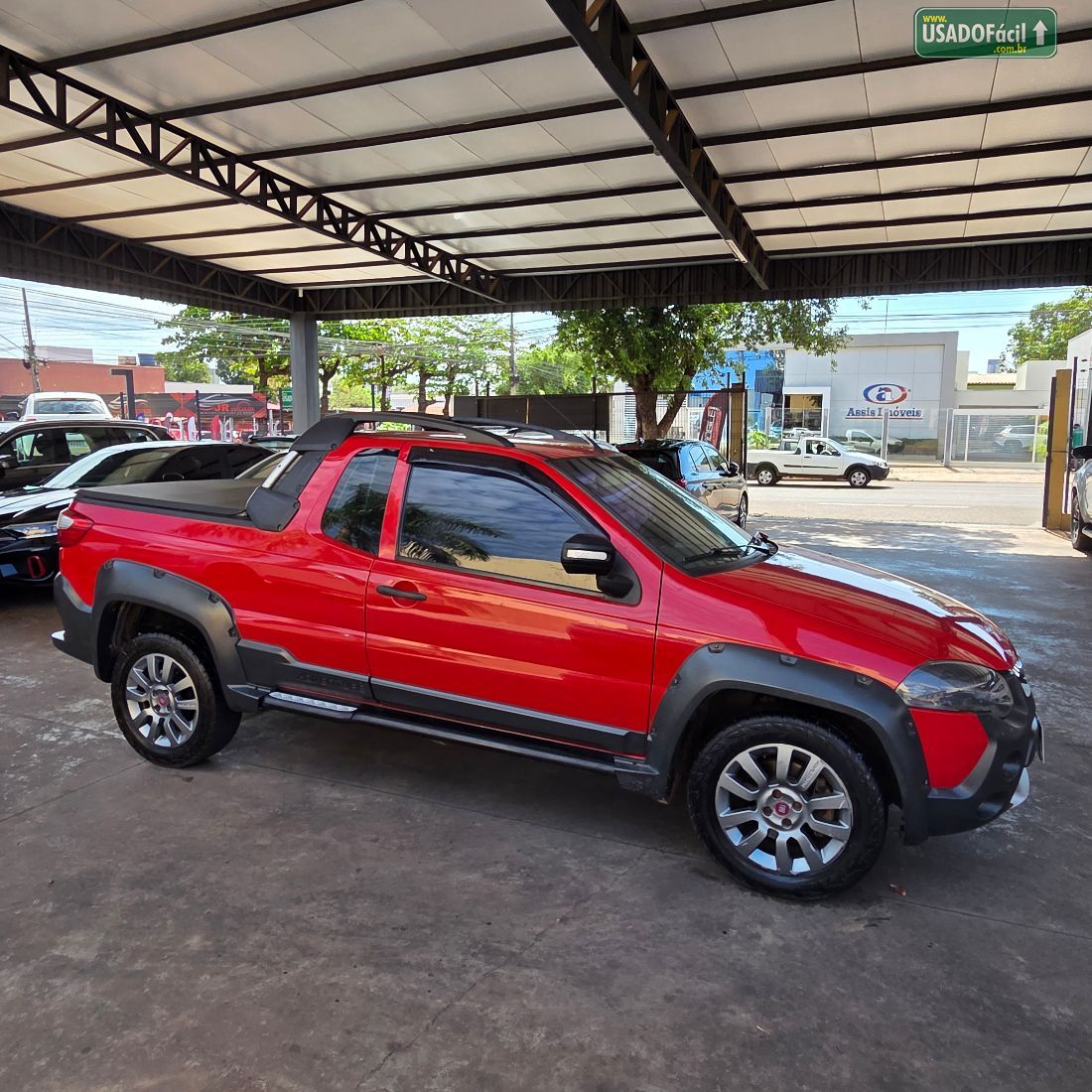 Fiat Strada Adventure CE 1.8 Flex 2014/2015 — foto 7 de 10