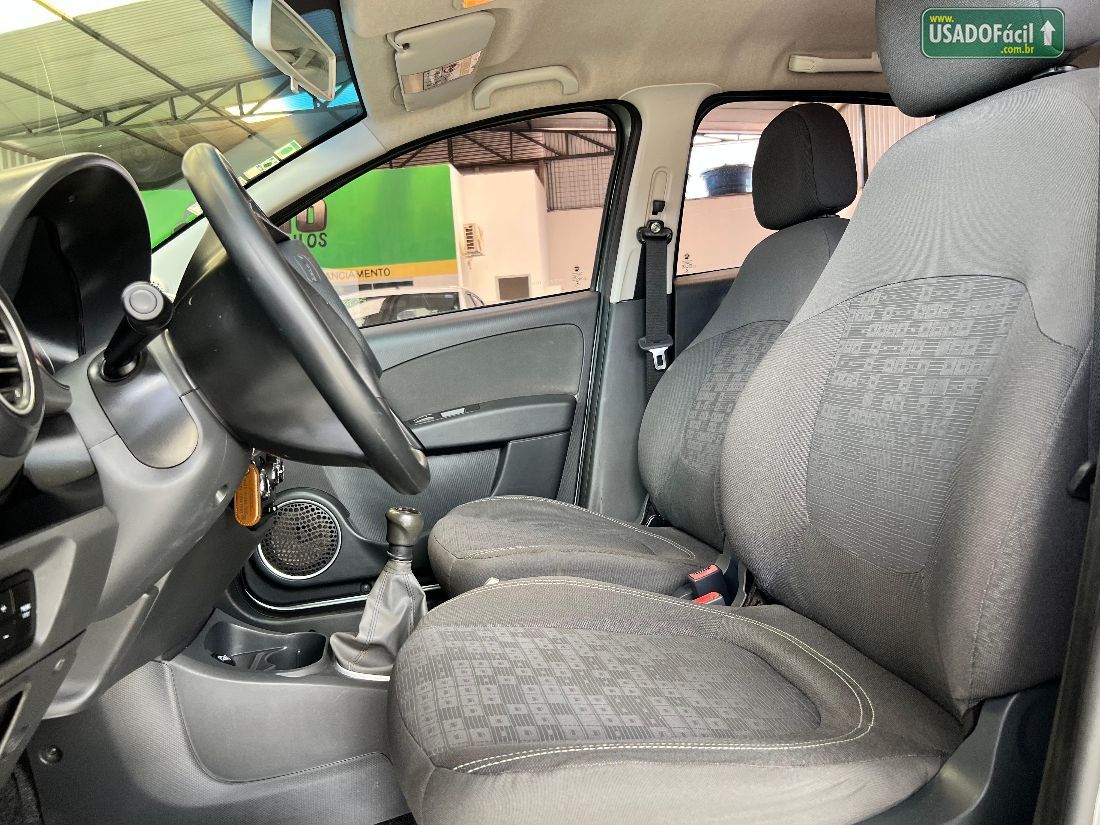 Fiat Palio Attractive 1.0 EVO Fire Flex 5P 2016/2017 — foto 7 de 8