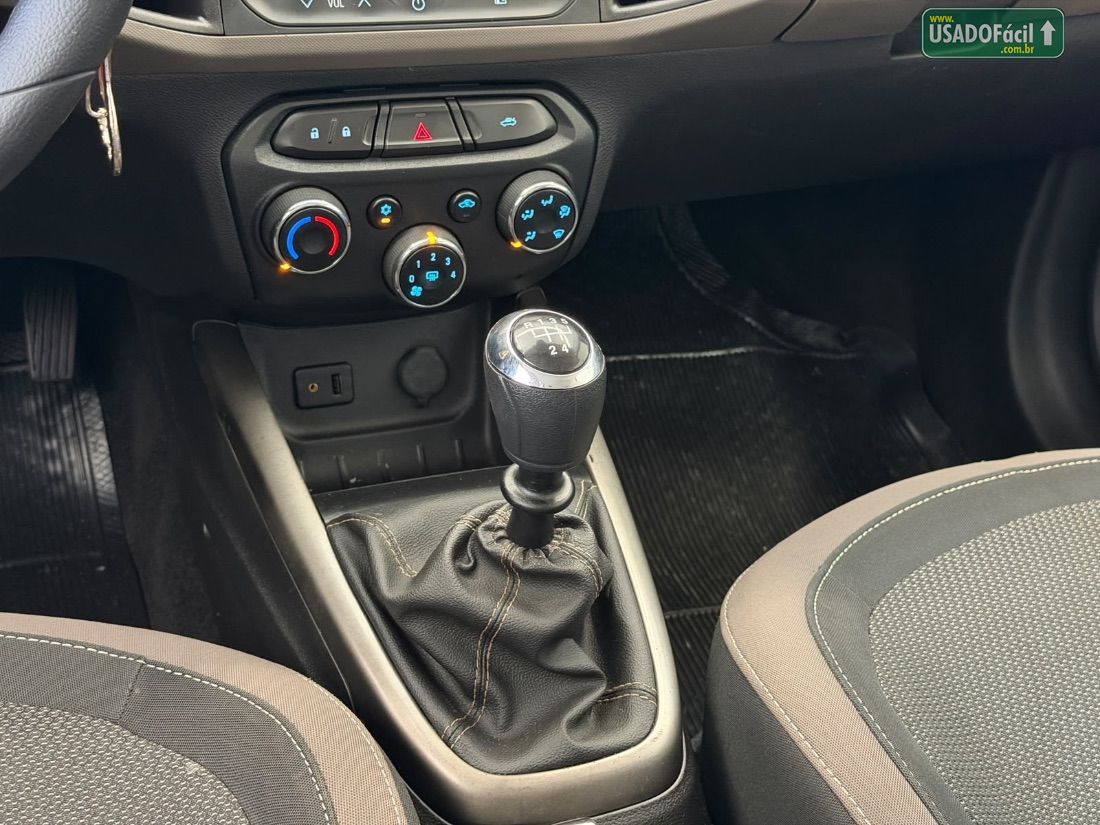 CHEVROLET/GM Prisma Sedan LTZ 1.4 FlexPower 2014/2015 — foto 10 de 12