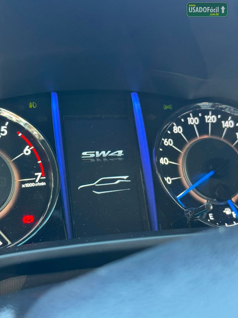 Toyota Hilux SW4 SRV 4x2 2.7 Automático Flex 2018/2019 — foto 14 de 14