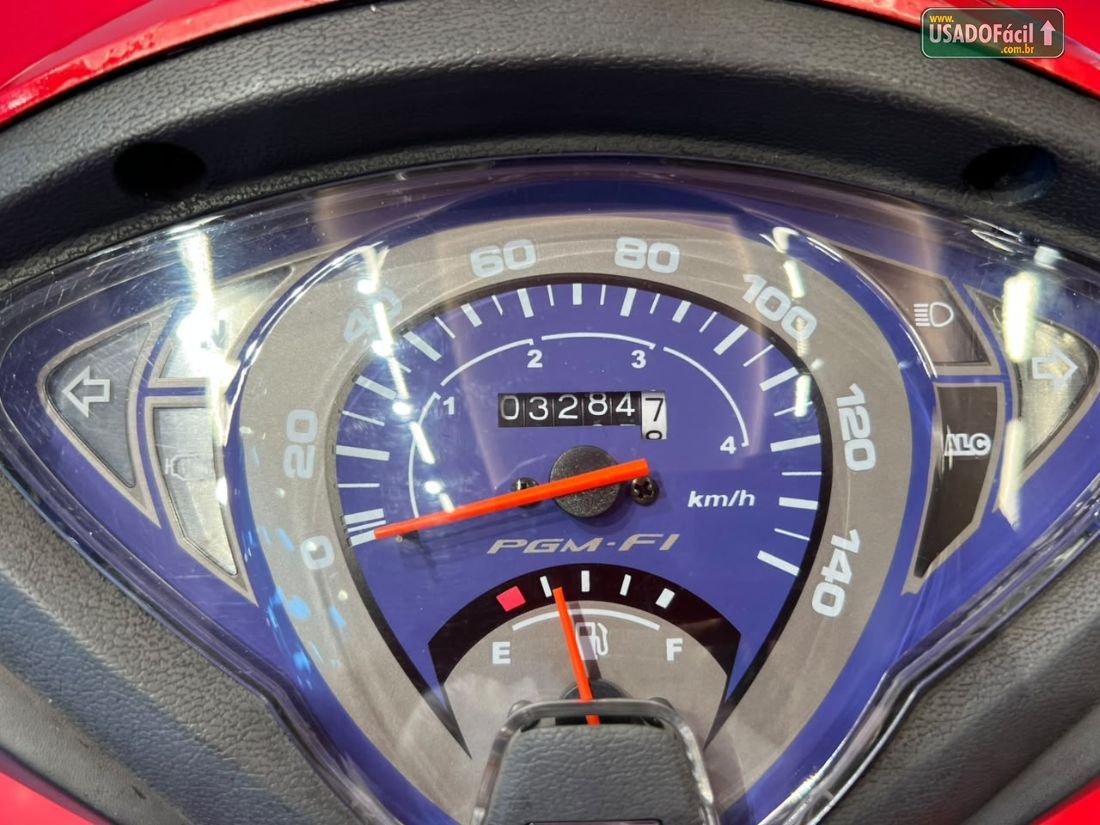 Honda Biz 125 ES 2011/2011 — foto 3 de 4