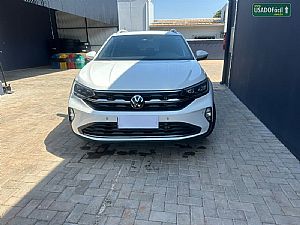 Volkswagen Nivus Highline 200 TSI Automático Flex