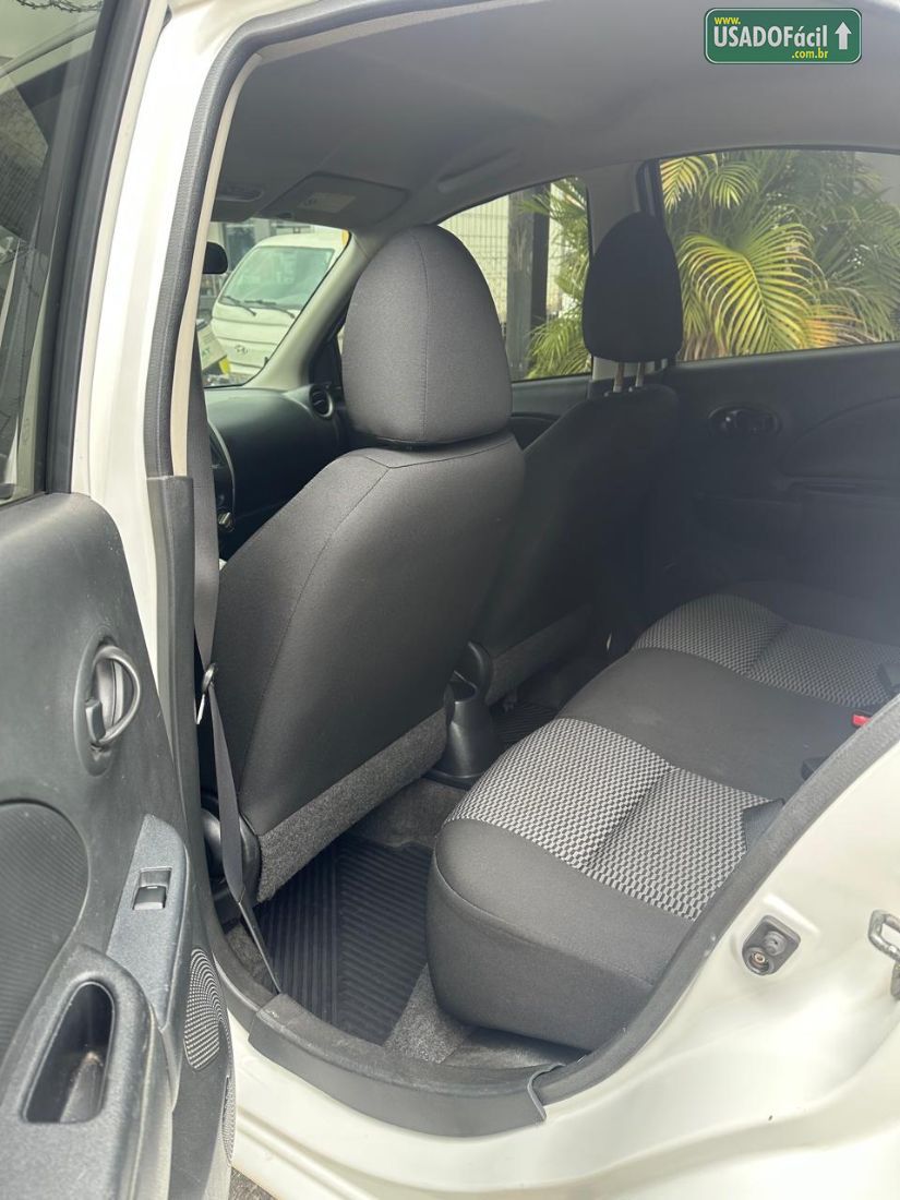 Nissan March S 1.0 5P Flex 2016/2017 — foto 8 de 10