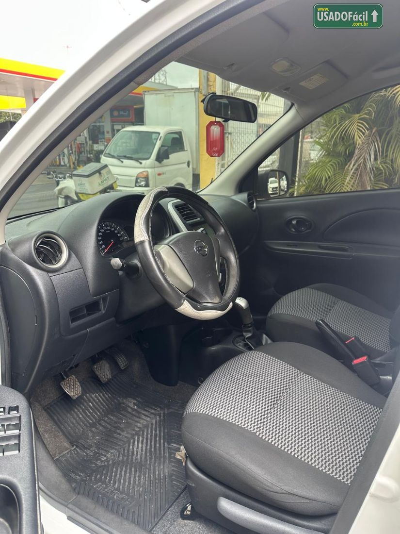 Nissan March S 1.0 5P Flex 2016/2017 — foto 9 de 10