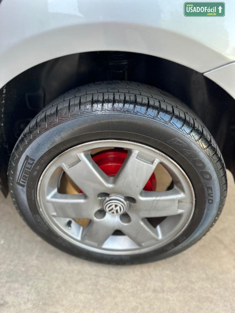 Volkswagen Voyage Comfortline 1.6 Total Flex 2011/2012 — foto 13 de 13