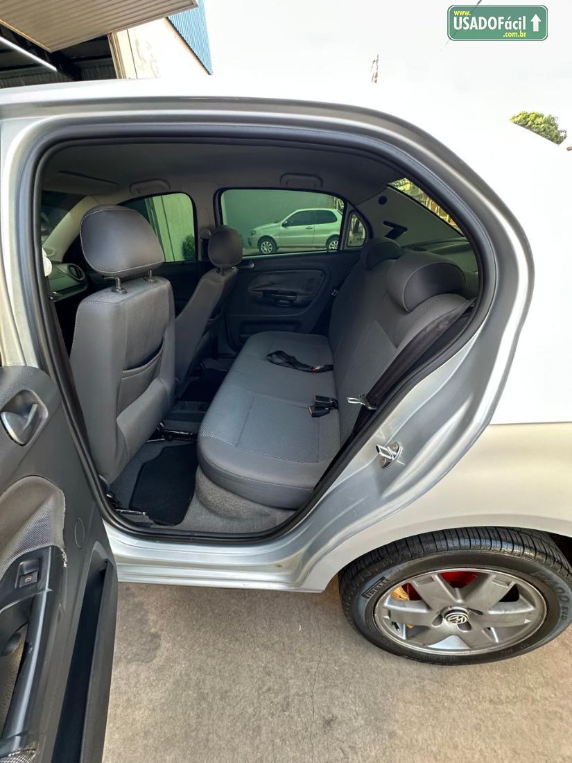 Volkswagen Voyage Comfortline 1.6 Total Flex 2011/2012 — foto 9 de 13