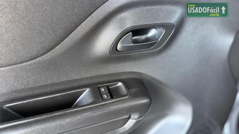 Citroen C3 Live Pack 1.0 Mecânico Flex 5P 2024/2025 — foto 7 de 16