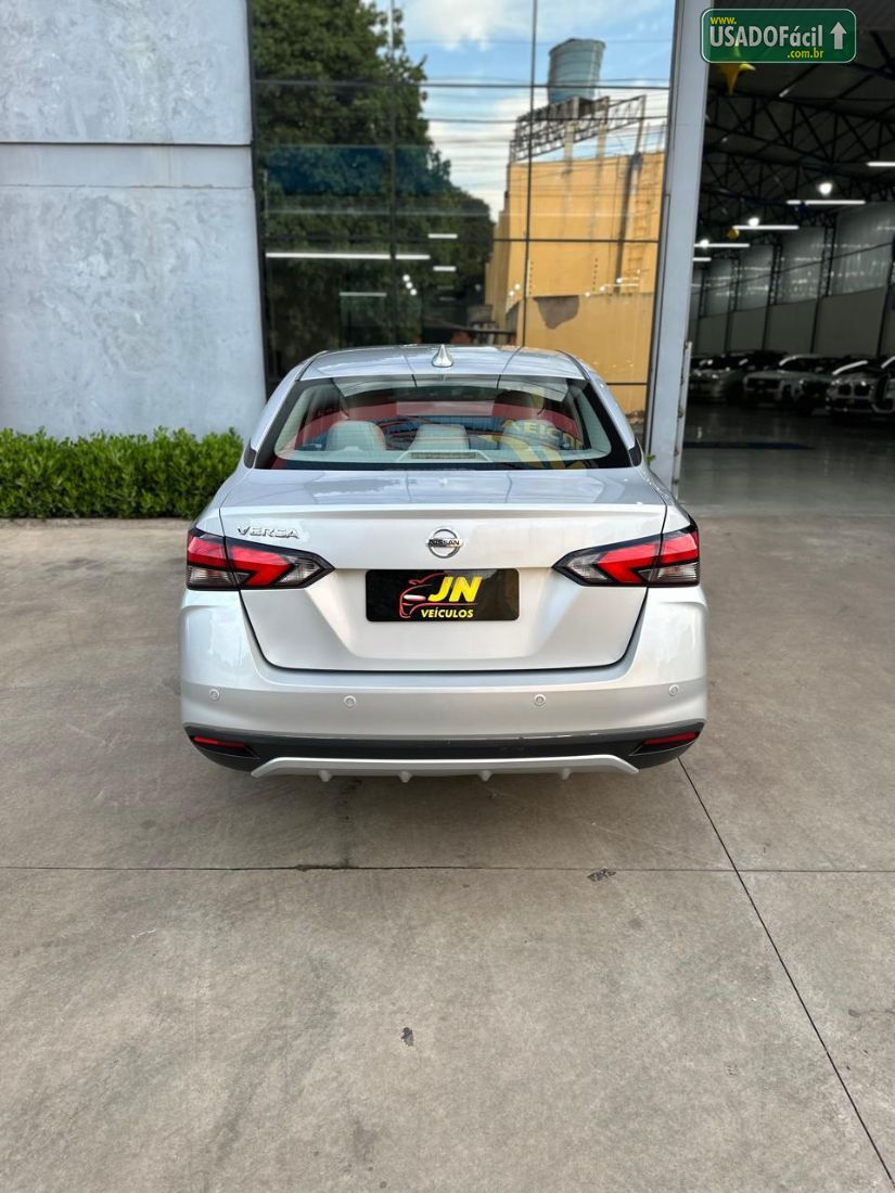 Nissan Versa Exclusive 1.6 Automático Flex 2021/2022 — foto 5 de 14