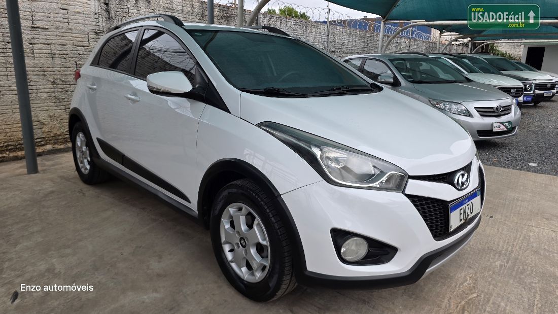 Hyundai HB20X Hatch Premium 1.6 Automático Flex 2013/2014 — foto 3 de 14