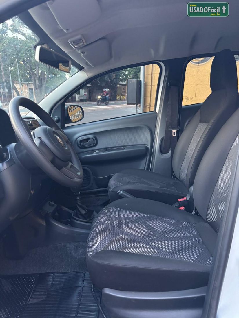 Fiat Mobi Like Flex 2024/2025 — foto 7 de 13