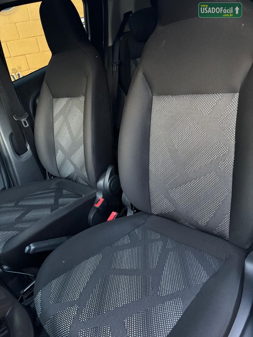 Fiat Mobi Like Flex 2024/2025 — foto 8 de 13