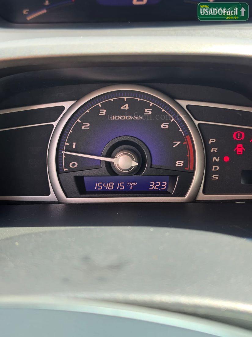 HONDA Civic Sedan LXL 1.8 Automático Flex 2010/2011 — foto 9 de 10