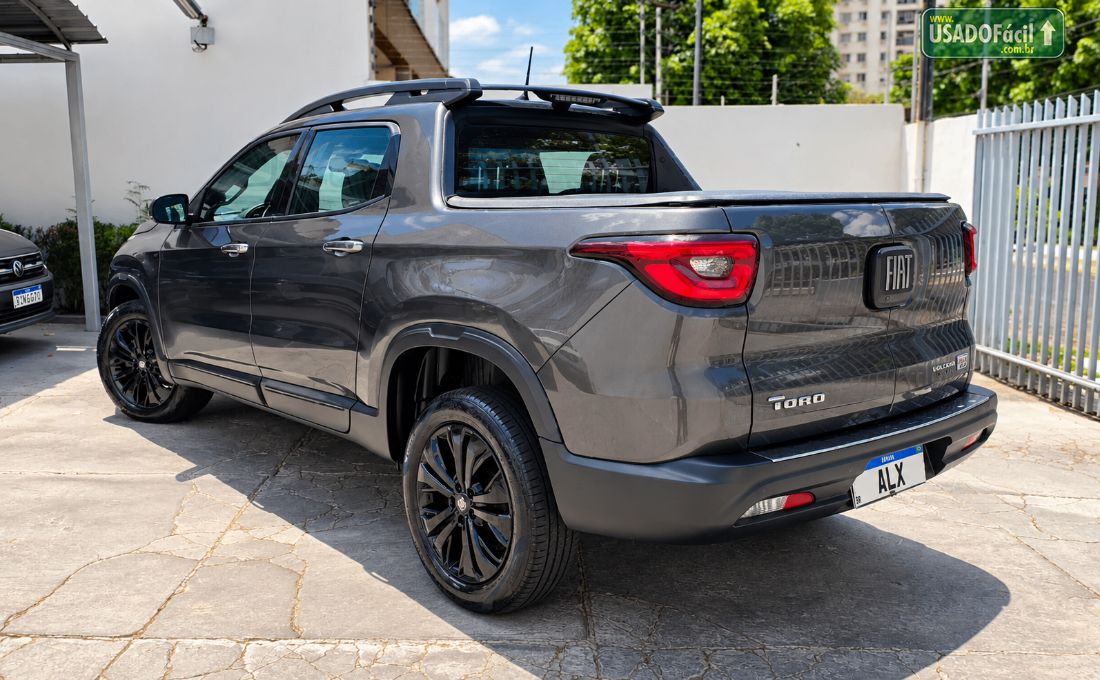 Fiat Toro Volcano 1.3 T270 4x2 Automático Flex 2024/2025 — foto 2 de 15