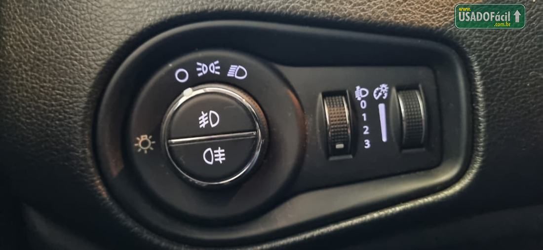 Jeep Renegade Longitude 1.8 4x2 Automático Flex 2021/2021 — foto 17 de 18
