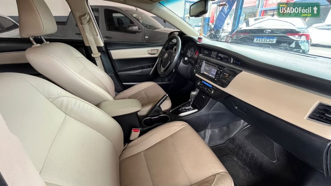 Toyota Corolla Altis Premium 2.0 Automático Flex 2014/2015 — foto 10 de 20