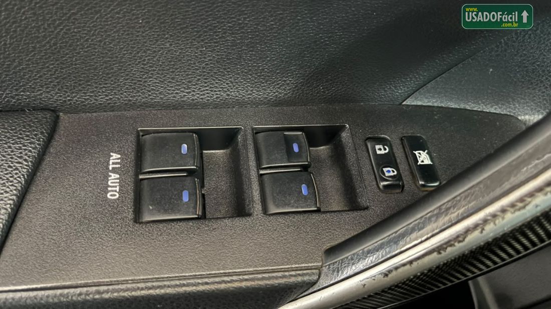Toyota Corolla Altis Premium 2.0 Automático Flex 2014/2015 — foto 11 de 20