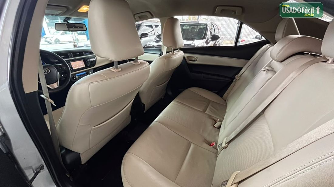 Toyota Corolla Altis Premium 2.0 Automático Flex 2014/2015 — foto 9 de 20