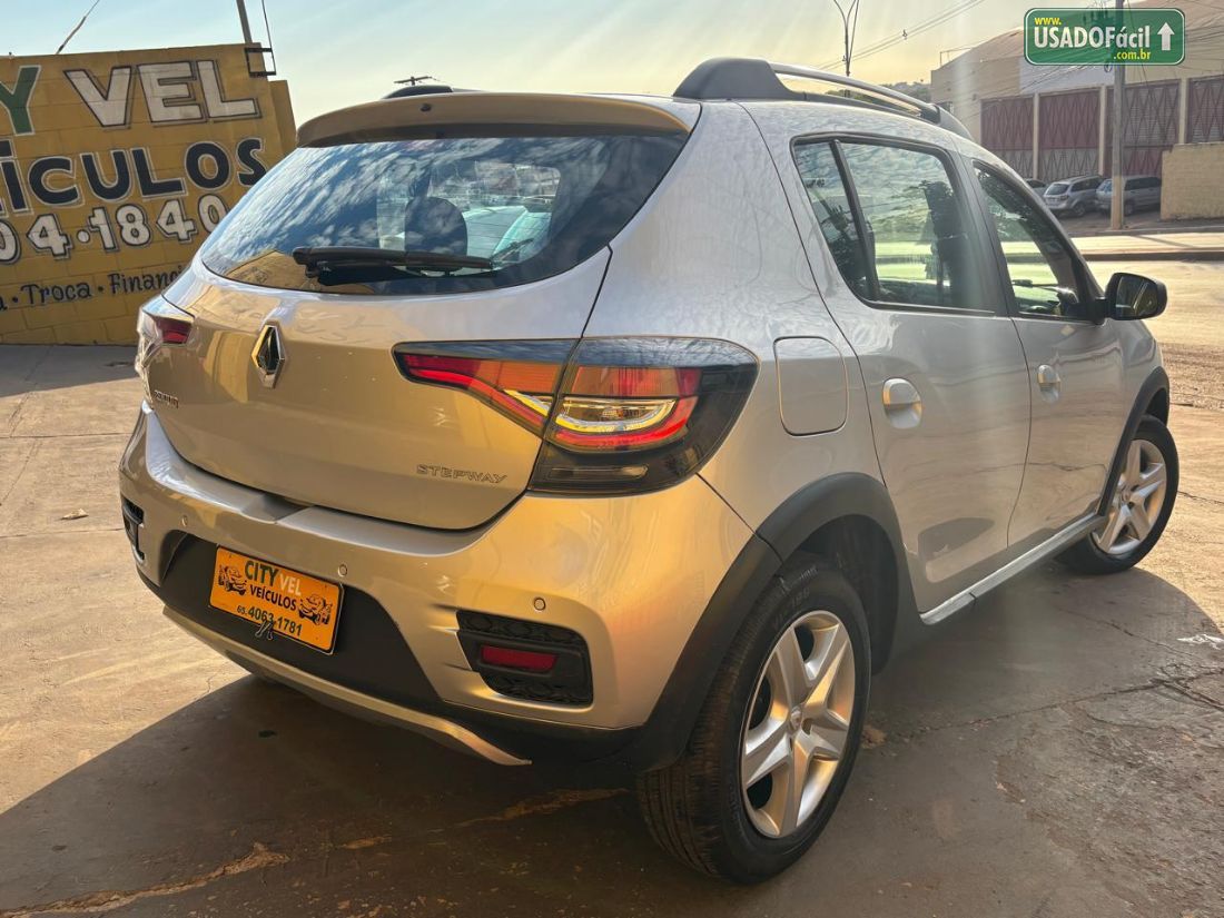 Renault Sandero Stepway 1.6 5P Flex 2019/2020 — foto 6 de 13