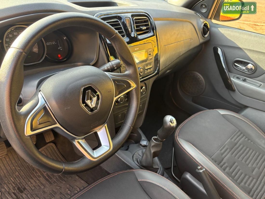 Renault Sandero Stepway 1.6 5P Flex 2019/2020 — foto 9 de 13