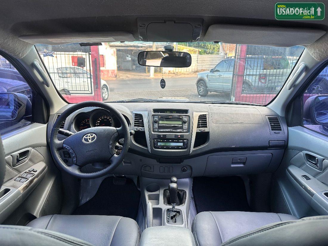 TOYOTA Hilux SRV CD D4-D 4x4 TDI automático 2011/2011 — foto 10 de 11