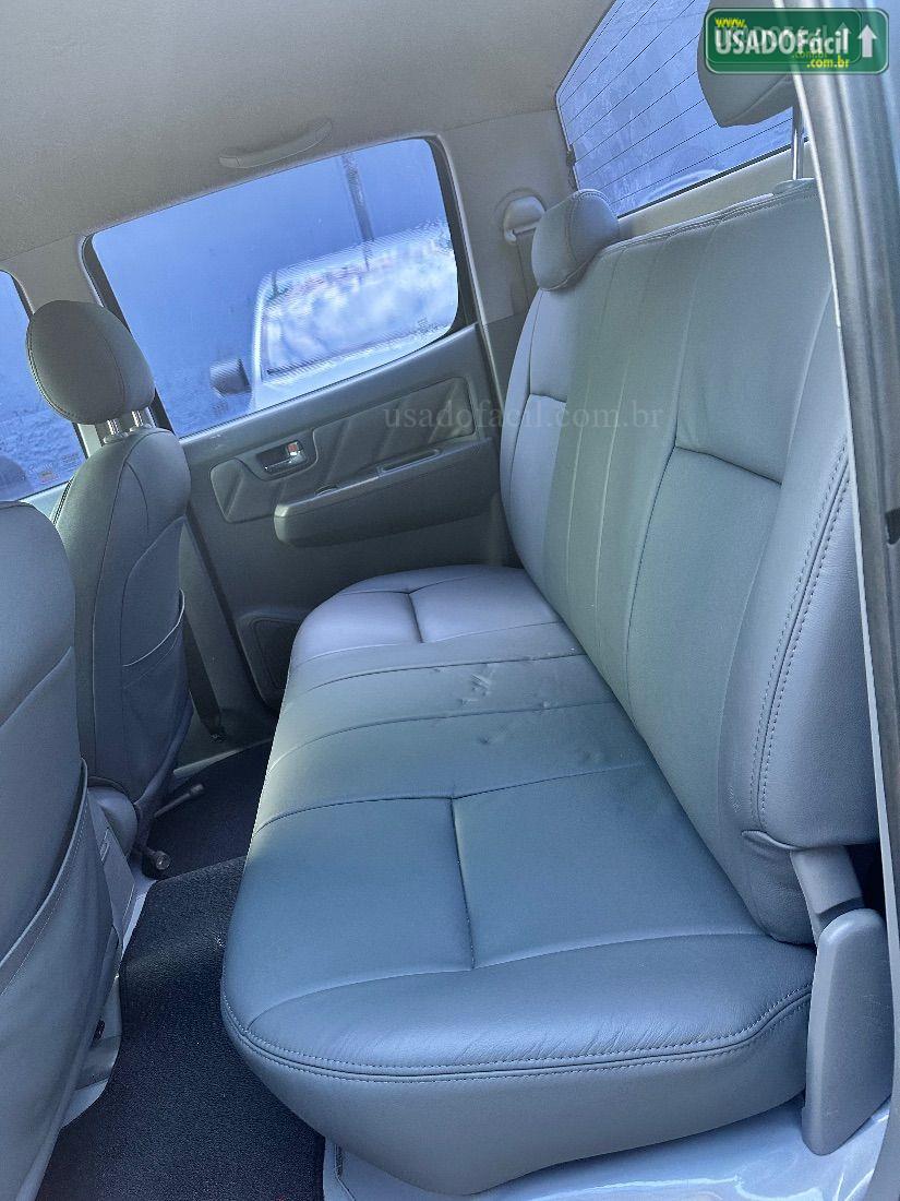 TOYOTA Hilux SRV CD D4-D 4x4 TDI automático 2011/2011 — foto 8 de 11
