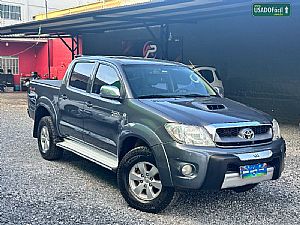 TOYOTA Hilux SRV CD D4-D 4x4 TDI automático