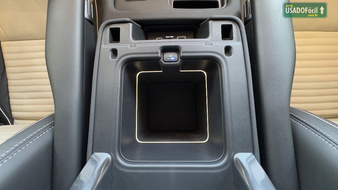 LAND ROVER Discovery Metropolitan Edition 3.0 4x4 Diesel Hibrido 2023/2024 — foto 17 de 22