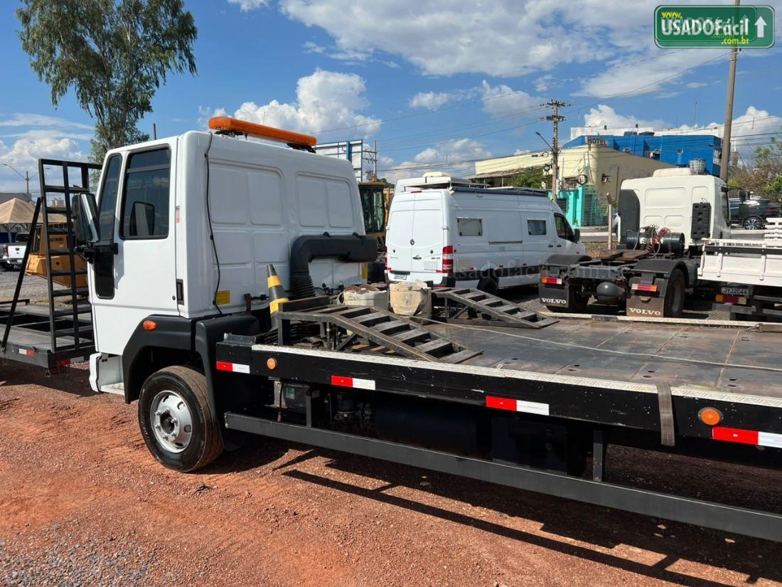 FORD ford Cargo 816 E Turbo 2P Diesel E5 2017/2018 — foto 3 de 10