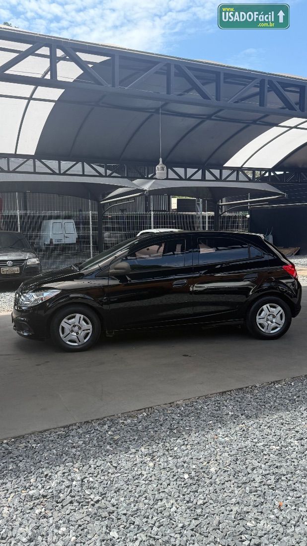 CHEVROLET/GM Onix Joy Hatch 1.0 Mecânico Flex 2017/2018 — foto 5 de 13
