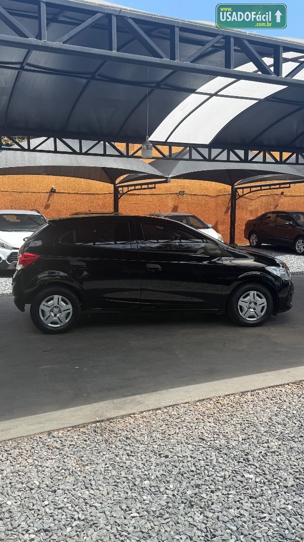 CHEVROLET/GM Onix Joy Hatch 1.0 Mecânico Flex 2017/2018 — foto 6 de 13